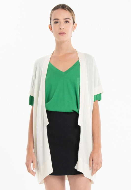 Gilet à manches courtes ultrafin cachemire et laine blanc femme - KELLY 5 - Studio cashmere8