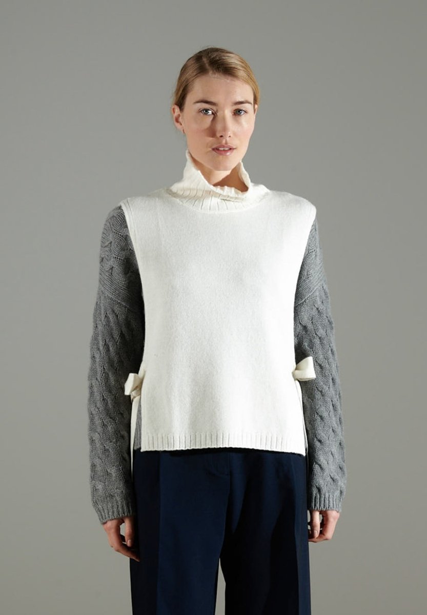 Damen 4-fädige Kaschmir Stehkragen Strickjacke in Ecru Weiß NAMI 15