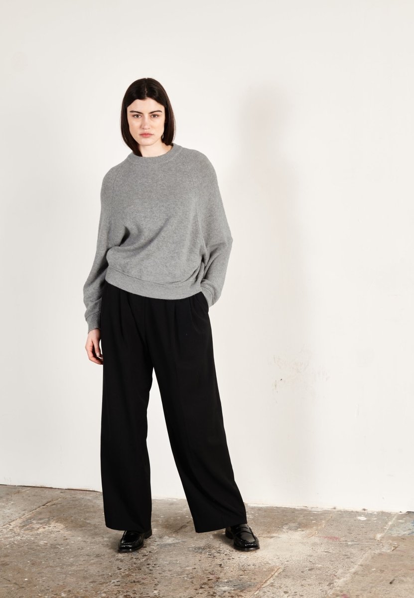 Pull col rond cachemire 4 fils gris souris femme - HANA 6 - Studio cashmere8