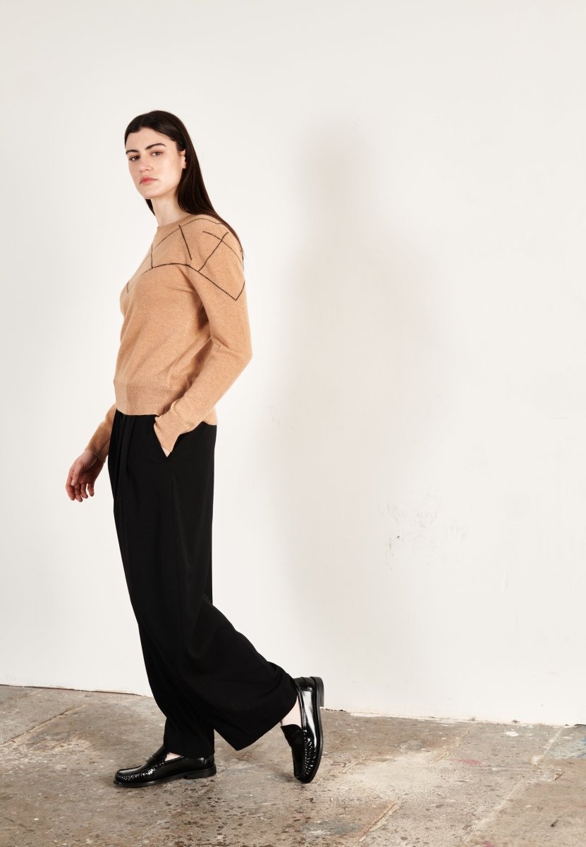 Pull col rond cachemire camel clair/noir femme - HANA 4 - Studio cashmere8