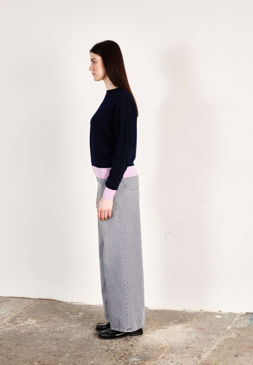 Pull col rond oversize ultrafin cachemire et laine bleu marine/lavande femme - KELLY 3 - Studio cashmere8