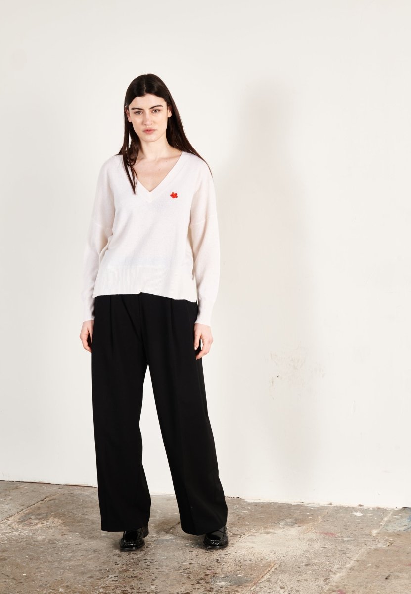 Pull col V cachemire écru femme - HANA 1 - Studio cashmere8