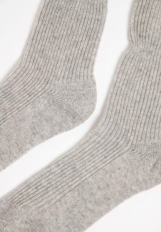 Chaussettes côtelées 4 fils gris clair