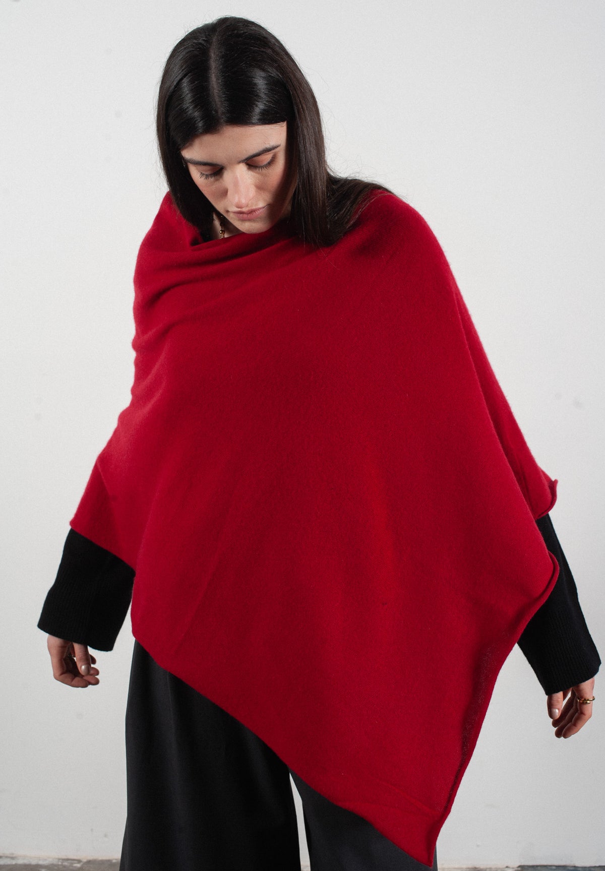 Women's red cashmere poncho - LILLY 9