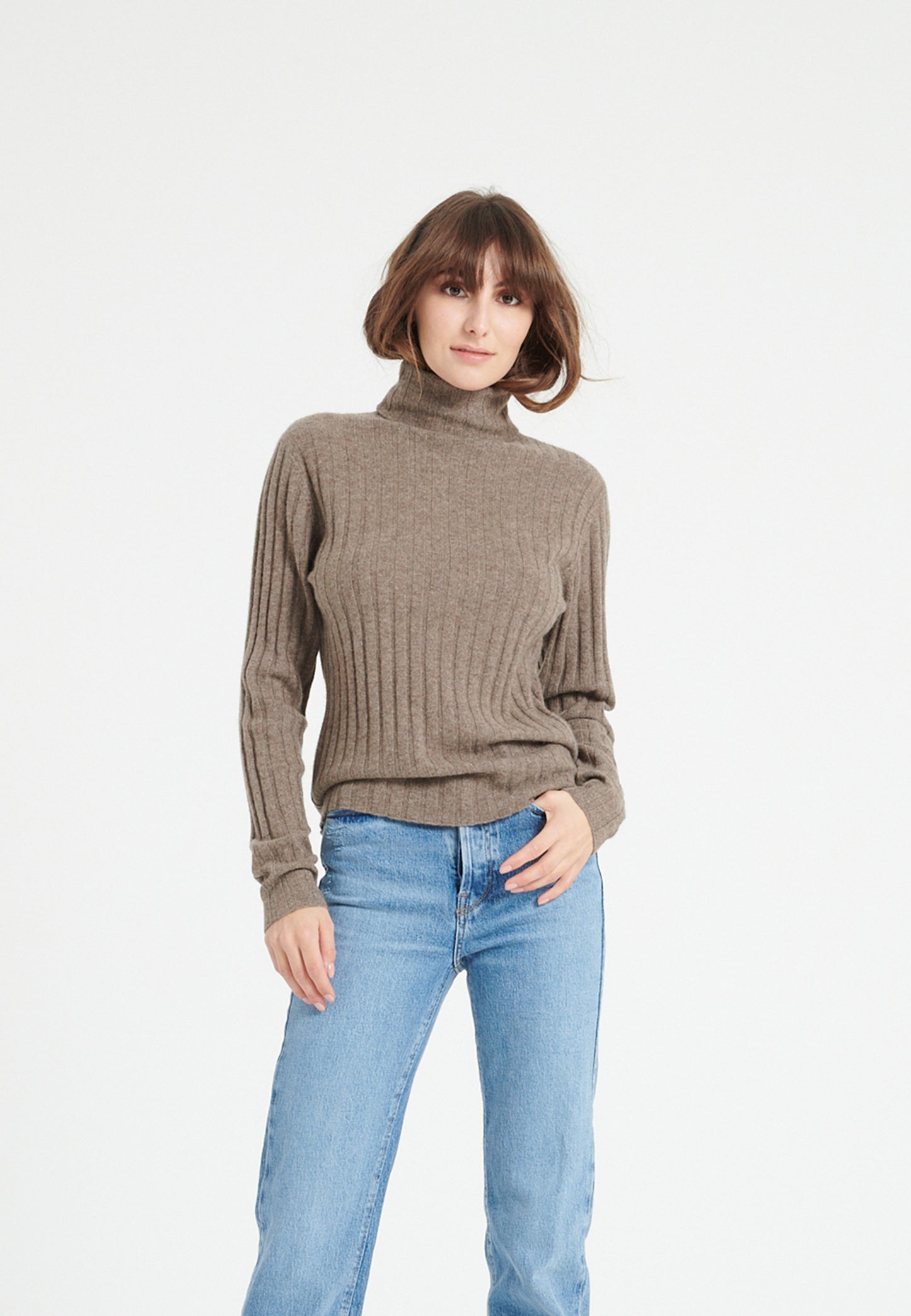 Taupefarbener Rollkragenpullover aus Kaschmir für Damen - LILLY 15