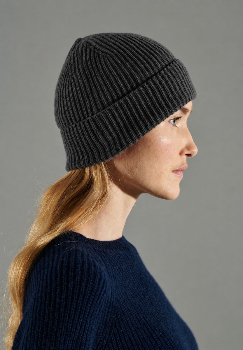 Bonnet unisexe en cachemire 4 fils gris anthracite - UNI 11 - Studio Cashmere8