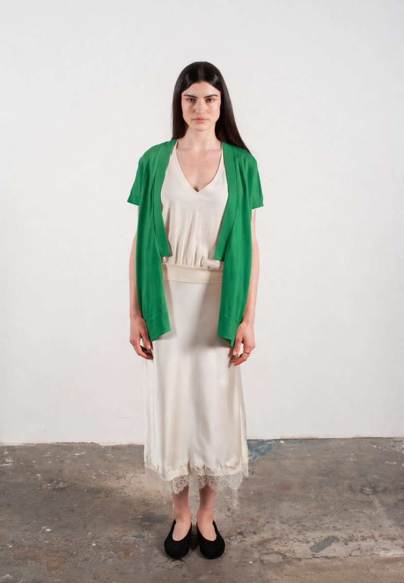 Gilet à manches courtes femme en cachemire & laine ultrafin vert - KELLY 5 - Studio cashmere8