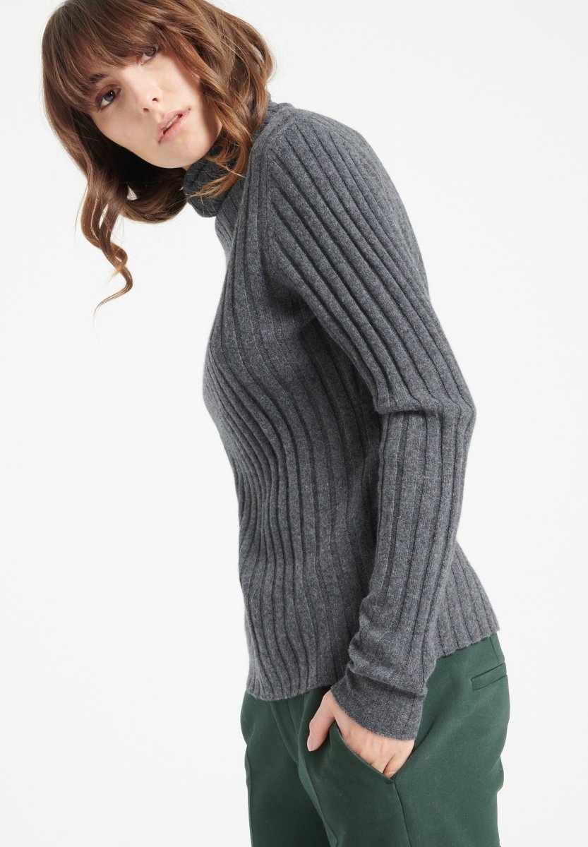 LILLY 15 Pull col roulé en cachemire en côtes traditionelles gris anthracite - Studio cashmere8