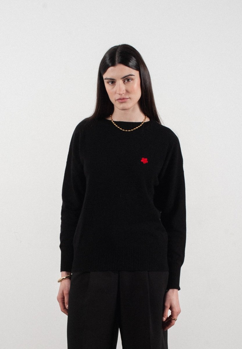 Pull col rond femme en cachemire avec broderie fleur noir - HANA 2 - Studio Cashmere8