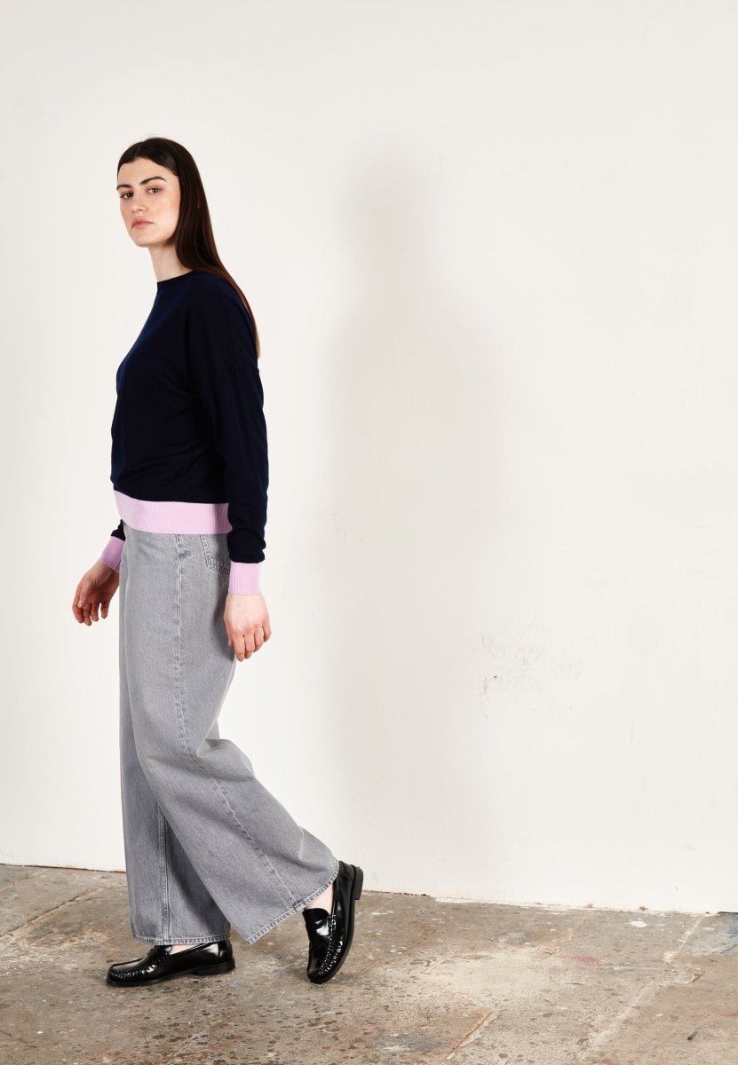 Pull col rond oversize ultrafin cachemire et laine bleu marine/lavande femme - KELLY 3 - Studio cashmere8