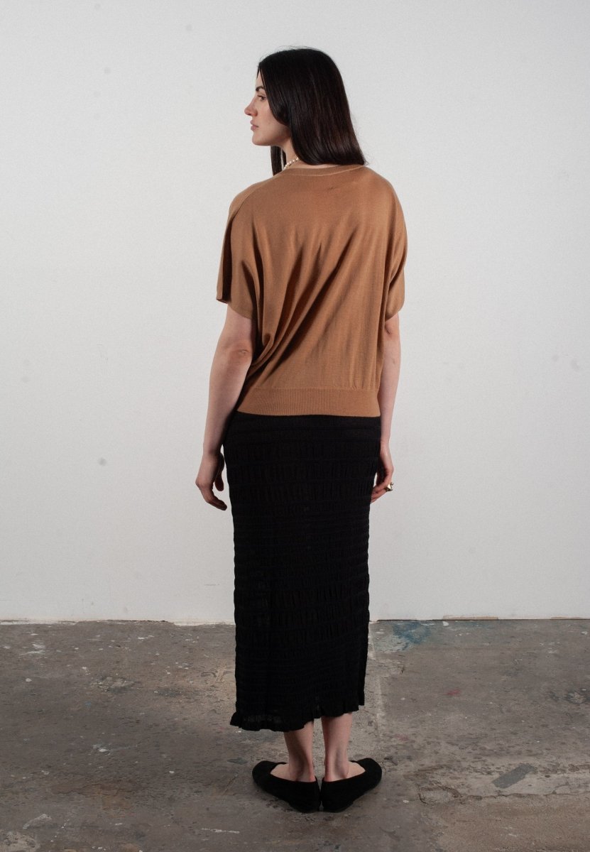 Pull col V à manches chauve souris femme en cachemire & laine ultrafin camel - KELLY 6 - Studio cashmere8