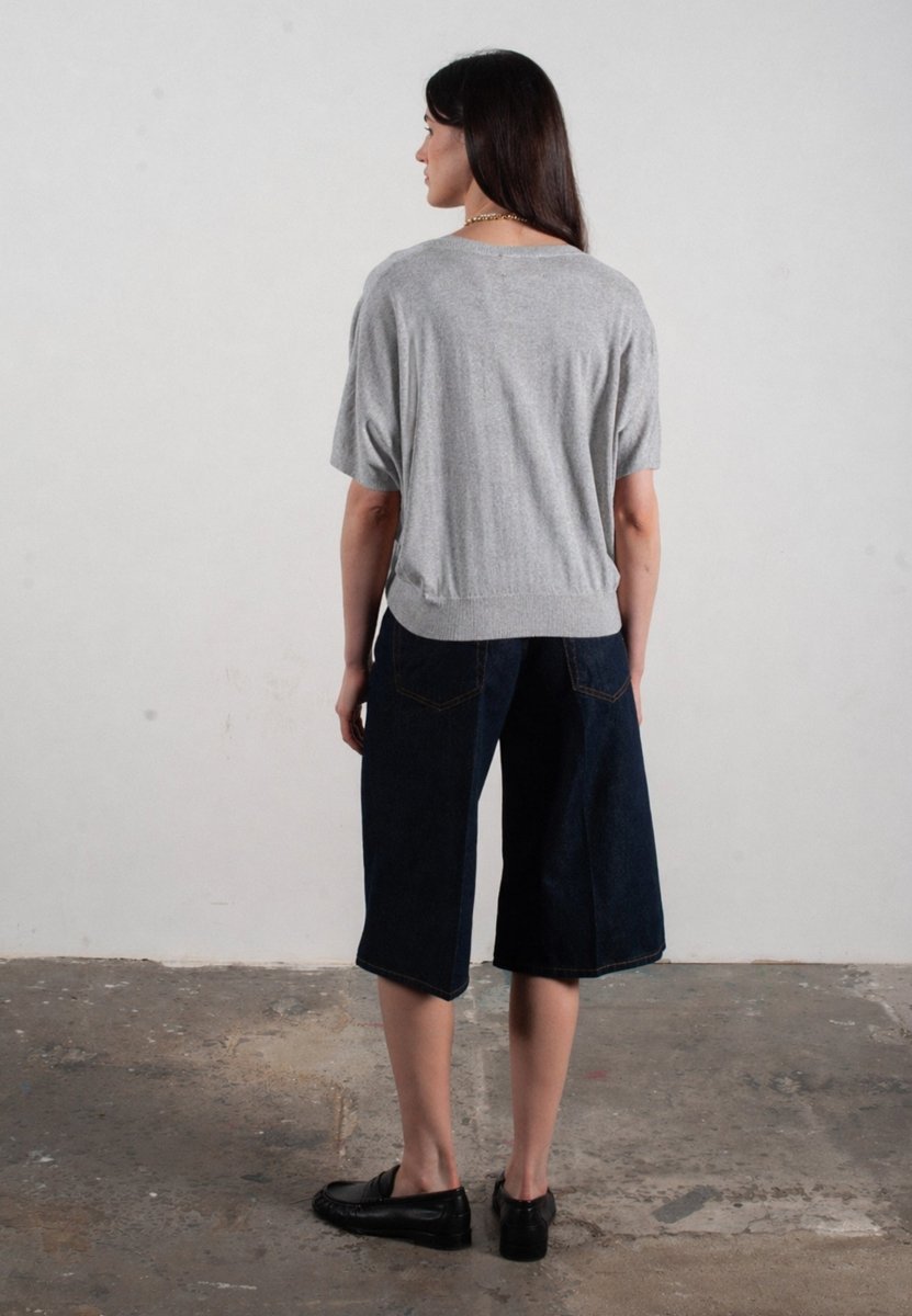 Pull col V à manches chauve souris femme en cachemire & laine ultrafin gris - KELLY 6 - Studio cashmere8