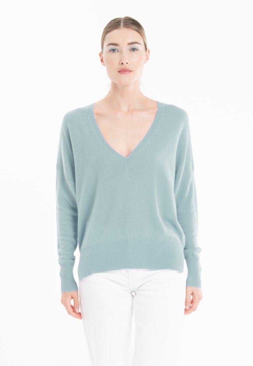 Pull col V cachemire vert d'eau femme - RIA 3 - Studio cashmere8