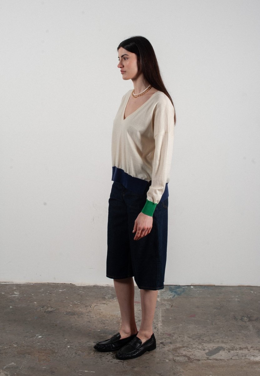 Pull col V femme en cachemire & laine ultrafin blanc & vert & bleu marine - KELLY 10 - Studio cashmere8