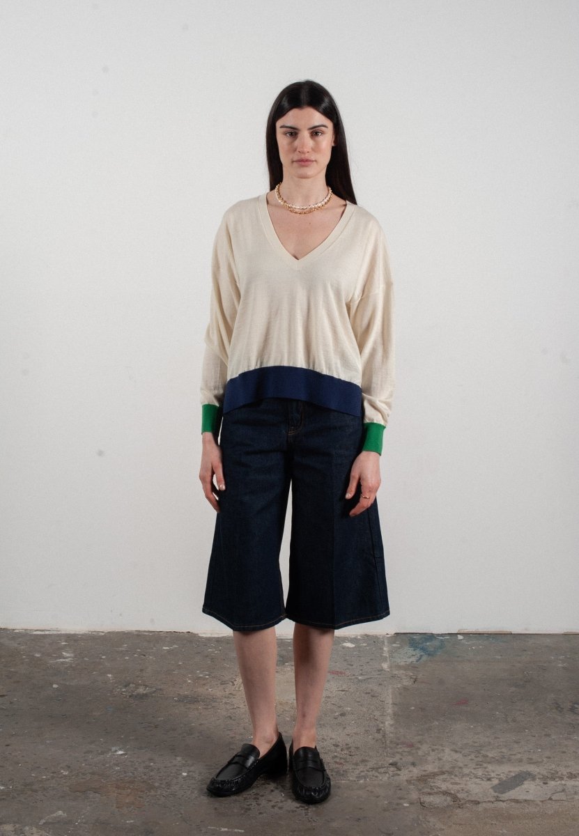 Pull col V femme en cachemire & laine ultrafin blanc & vert & bleu marine - KELLY 10 - Studio cashmere8