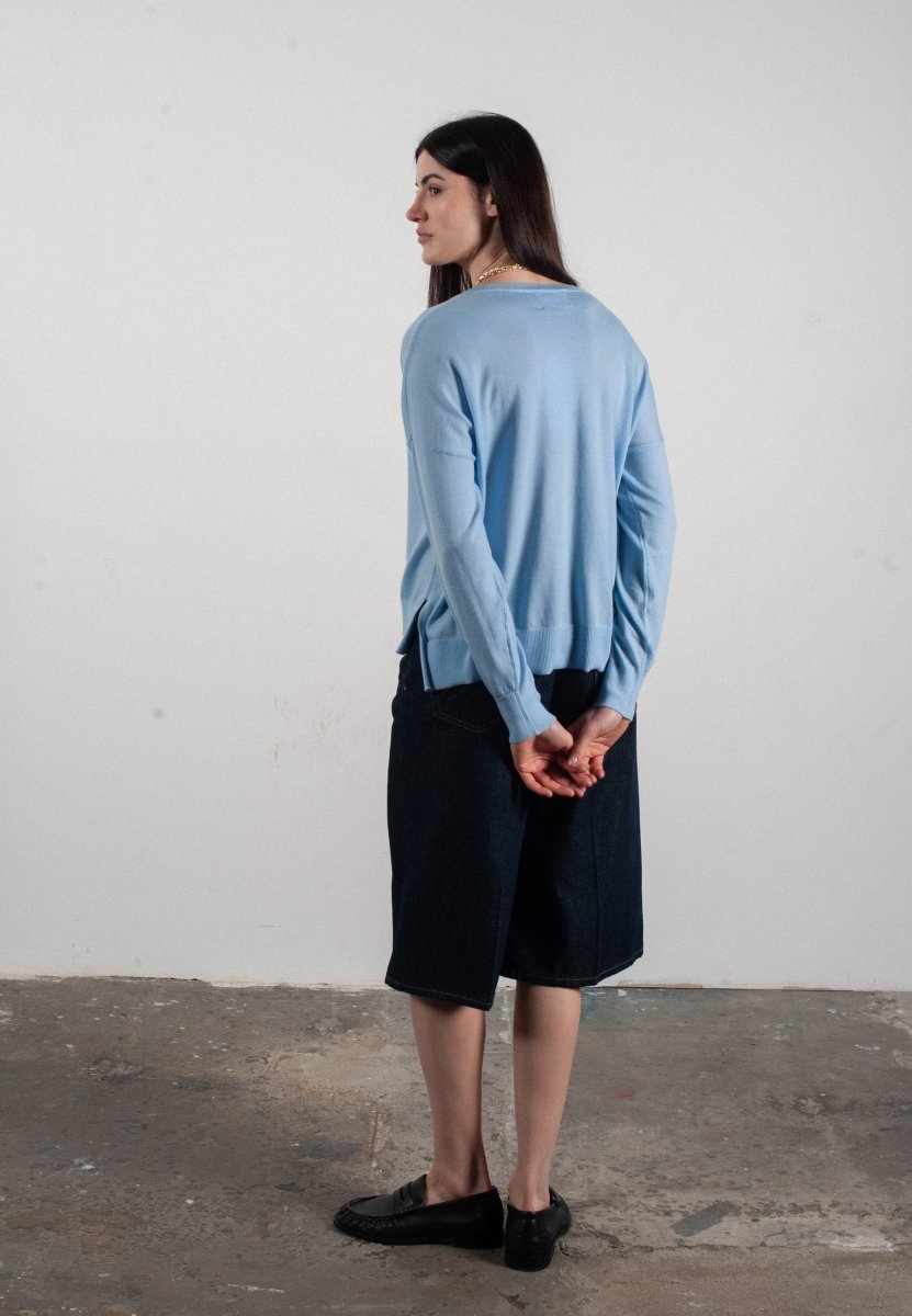 Pull col V femme en cachemire & laine ultrafin bleu ciel - KELLY 10 - Studio cashmere8