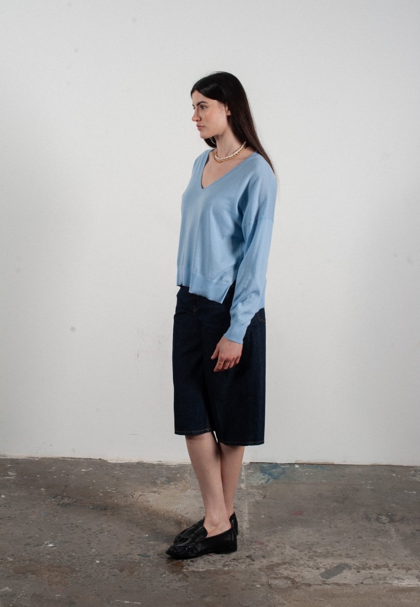 Pull col V femme en cachemire & laine ultrafin bleu ciel - KELLY 10 - Studio cashmere8