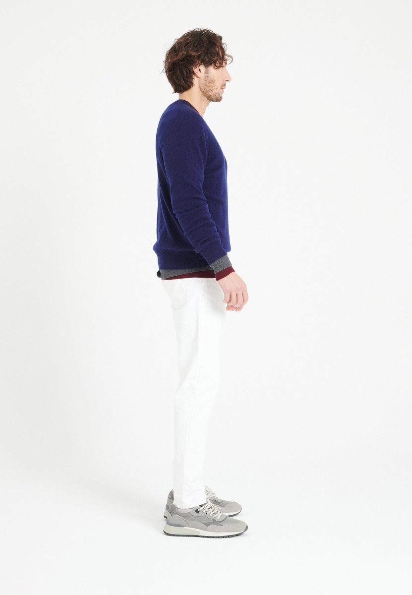 Pull col V homme en cachemire bleu nuit - LUKE 1 - Studio cashmere8