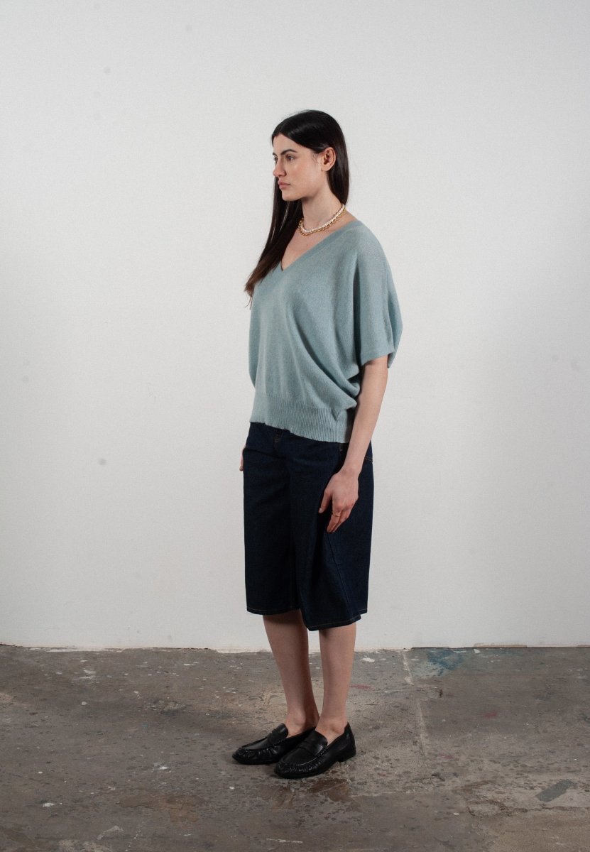 Pull col V manches chave souris femme en cachemire vert d'eau - RIA 25 - Studio cashmere8