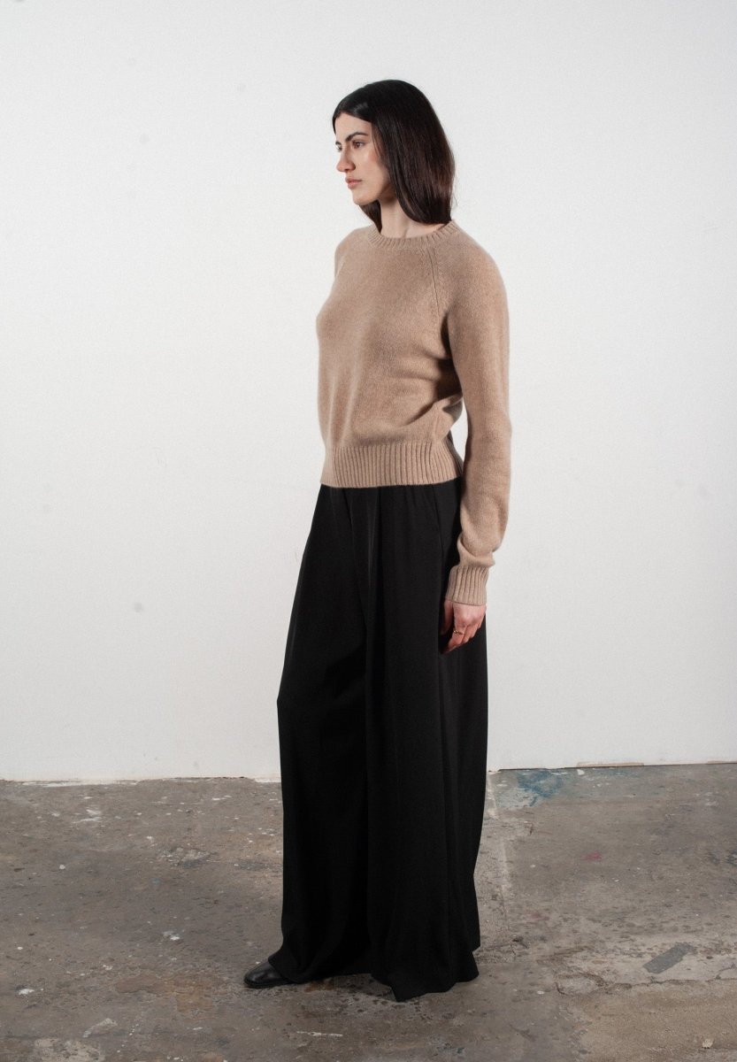 Pull femme col rond en cachemire manches raglan 4 fils camel - MILA 3 - Studio Cashmere8