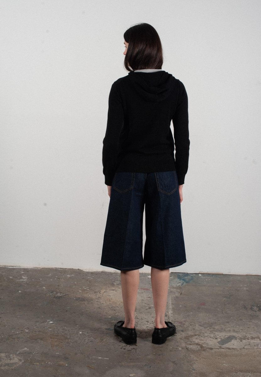 Sweat à capuche femme en cachemire et laine ultrafin noir - FRIDA 11 - Studio cashmere8