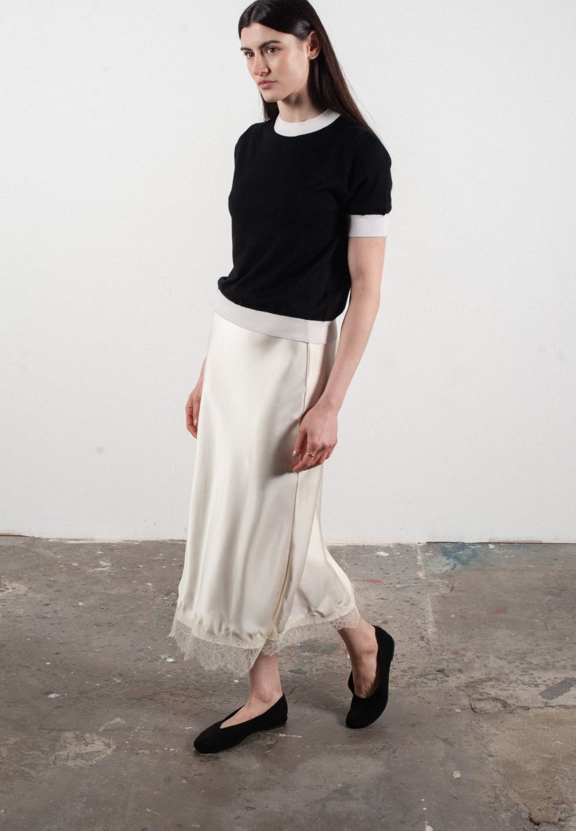 T-shirt col rond manches courtes femme en cachemire et laine ultrafin noir & blanc - FRIDA 12 - Studio cashmere8