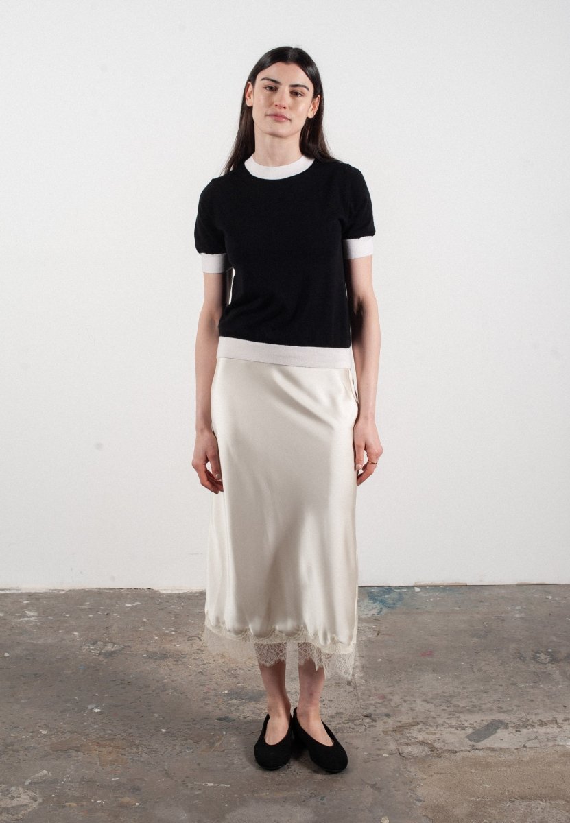 T-shirt col rond manches courtes femme en cachemire et laine ultrafin noir & blanc - FRIDA 12 - Studio cashmere8