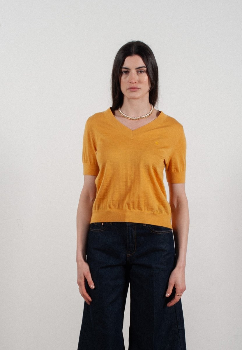 T-shirt col V manches courtes femme en cachemire et laine ultrafin jaune - FRIDA 10 - Studio cashmere8