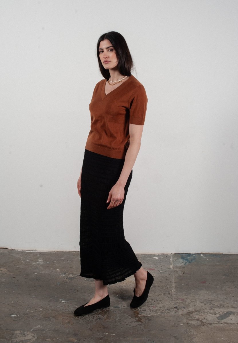 T-shirt col V manches courtes femme en cachemire et laine ultrafin marron clair - FRIDA 10 - Studio cashmere8
